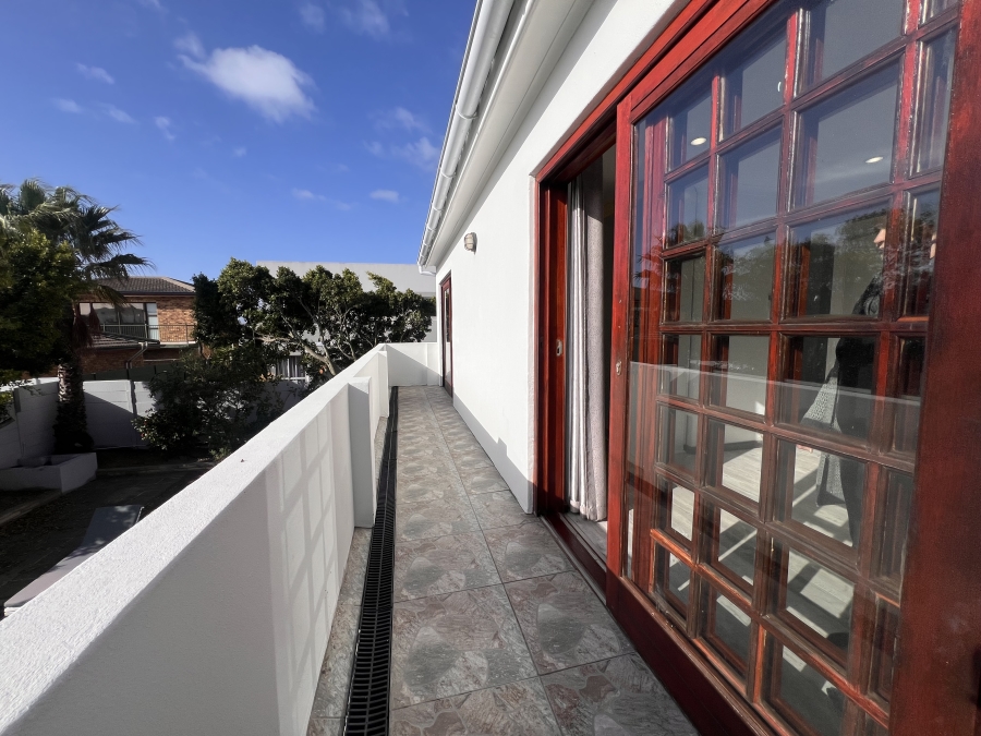 To Let 3 Bedroom Property for Rent in West Beach Western Cape